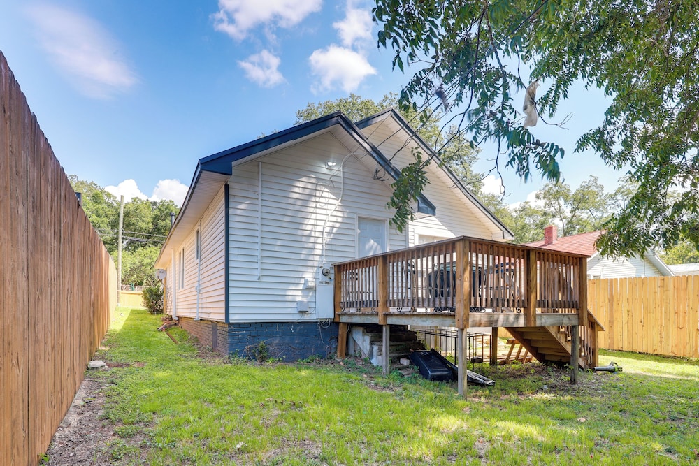 17 Mi to Birmingham: Renovated Home w/ Deck