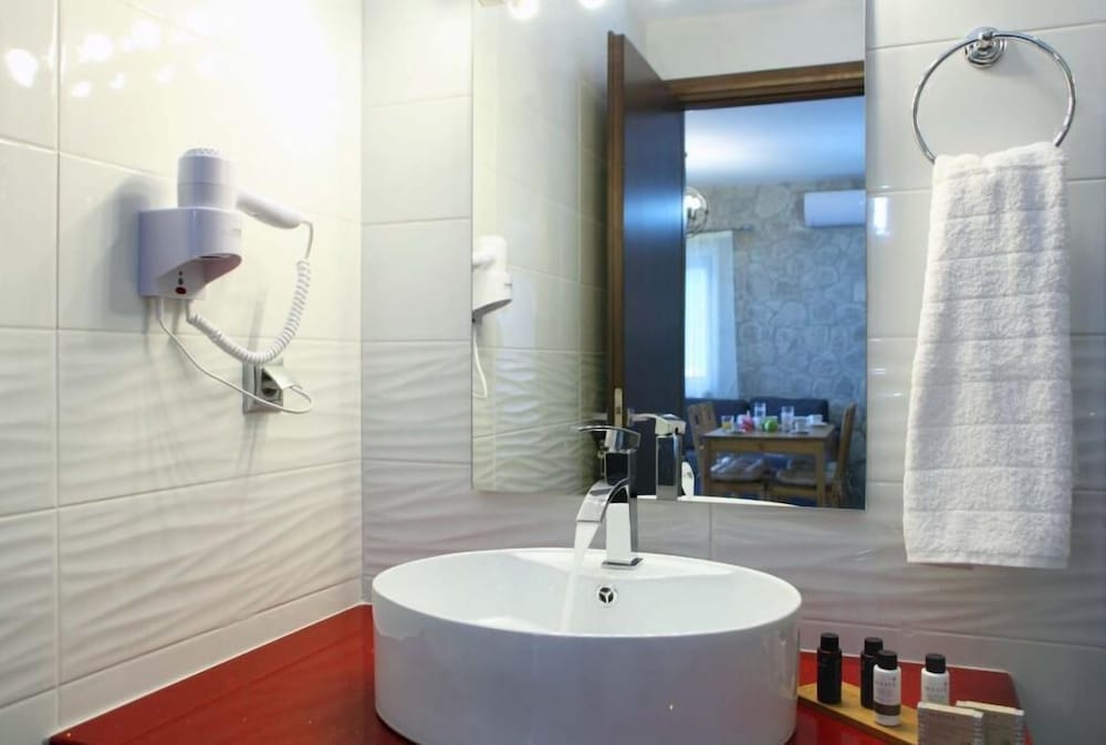 Milos Paradise Luxury Villas