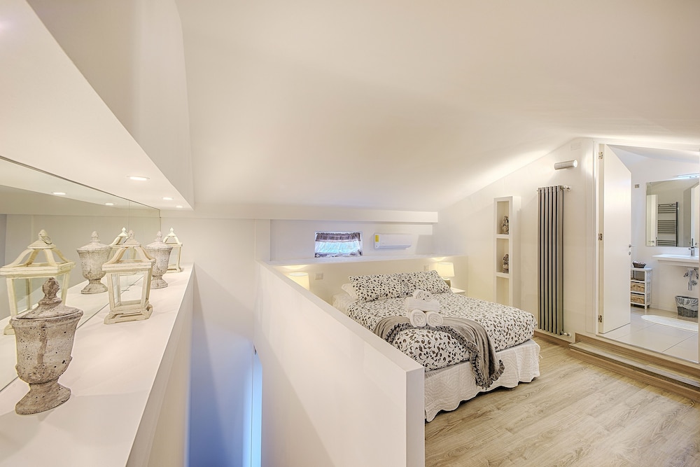 Siena Vip