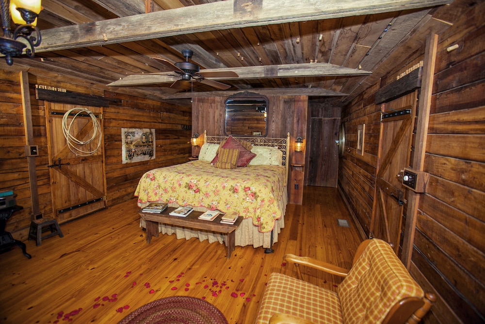 7F Lodge