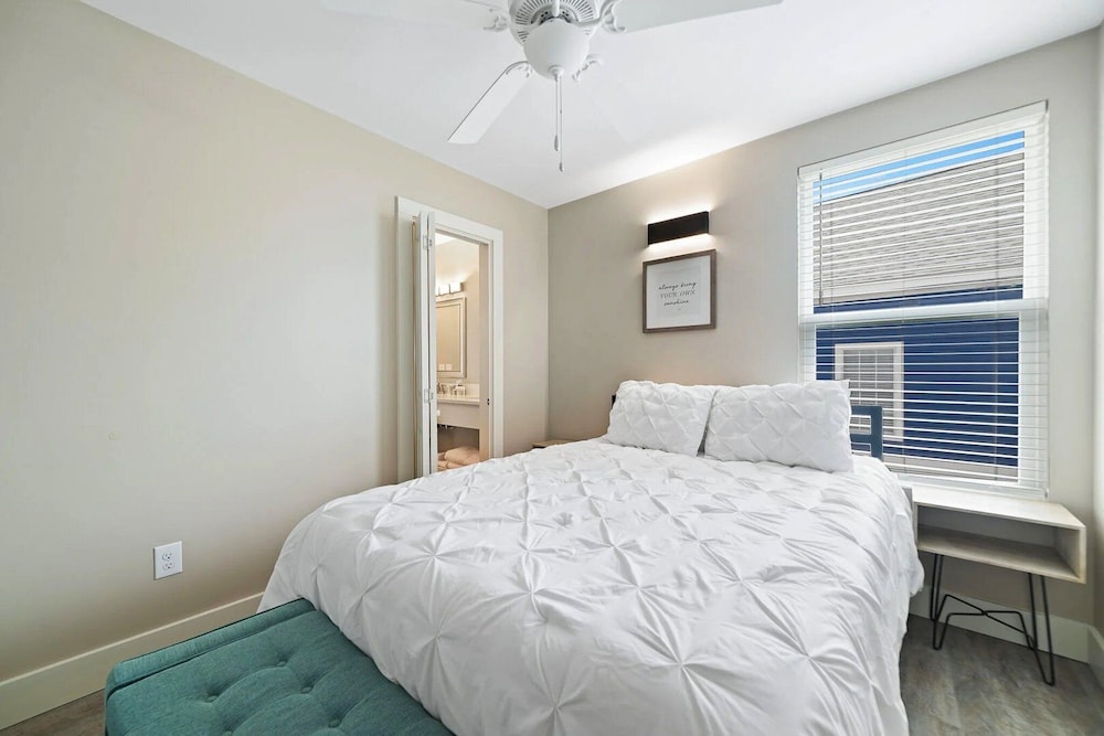 Pipedreams 333 8 Bedroom Home