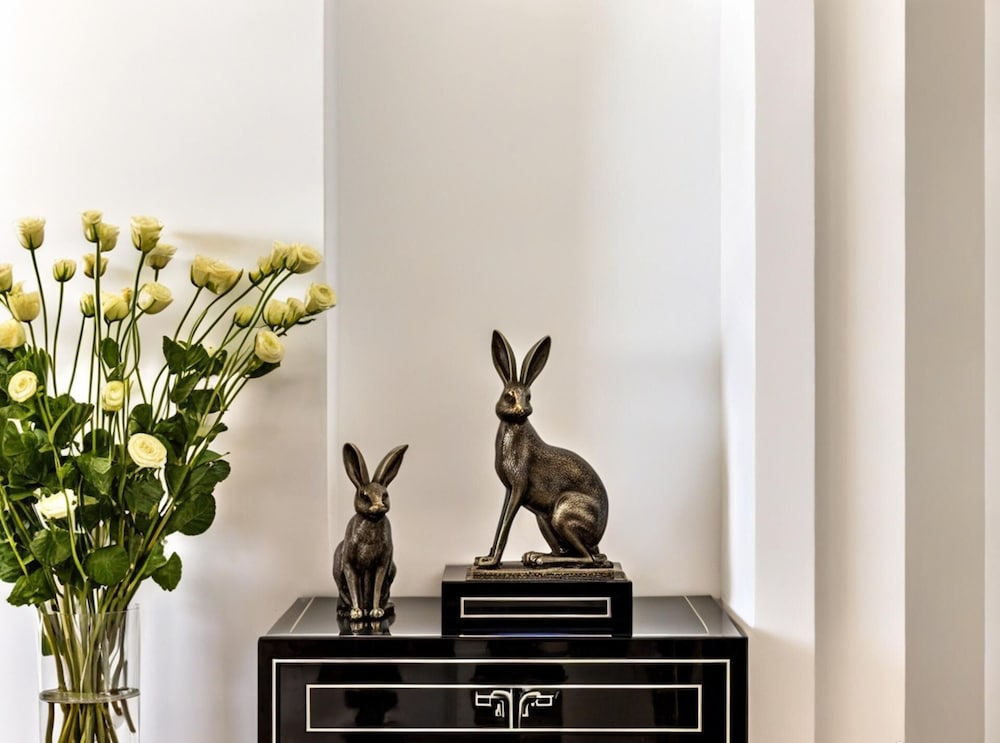 Luxury City View Apartment in London