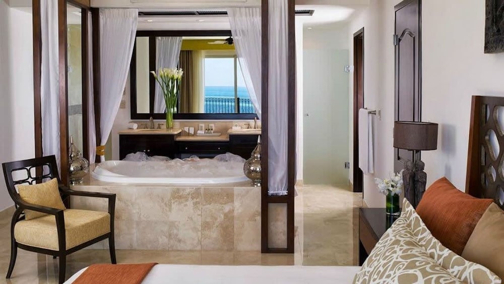 2BD Del Palmar Cancun Luxury Resort
