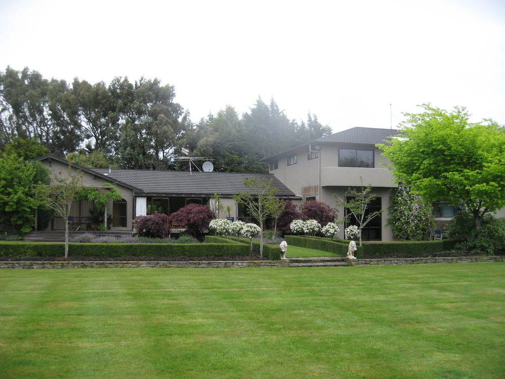 Beersheba Estate
