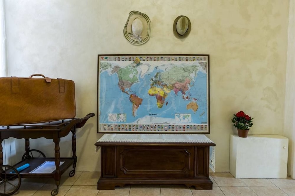 Cavour Guest House