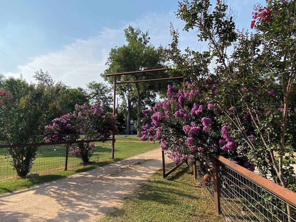 Geronimo Creek Retreat