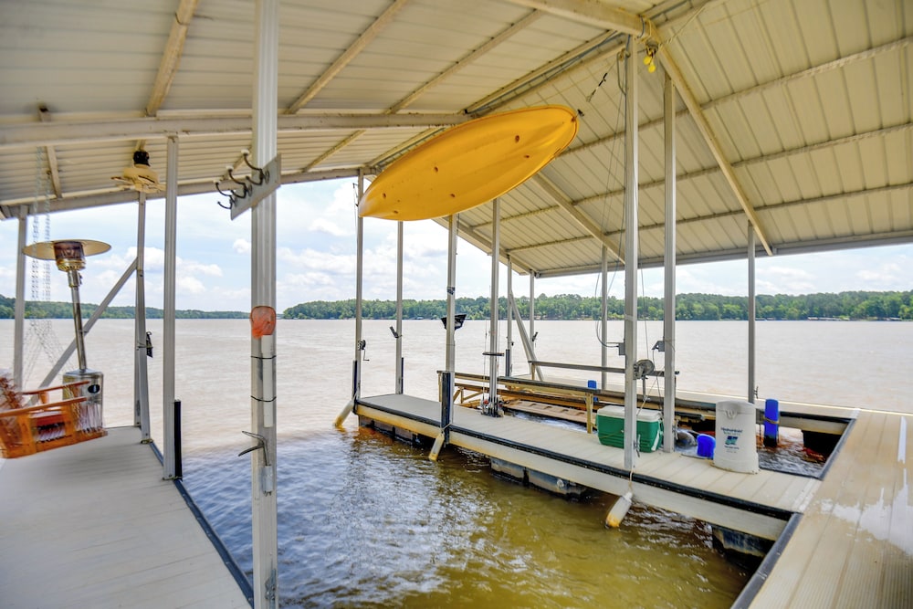 Boat Dock Access: Clarks Hill Lake Hideaway!