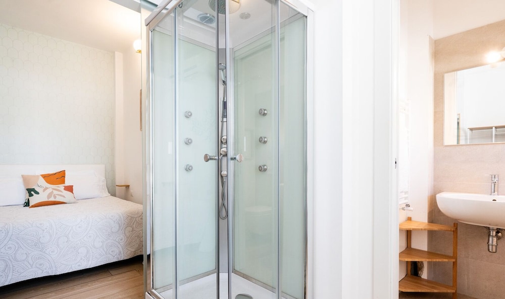 BARIROOMS - CARULLI SUITE