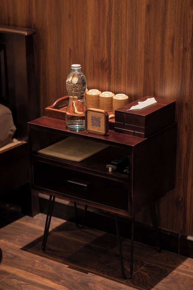 Pha Boutique House