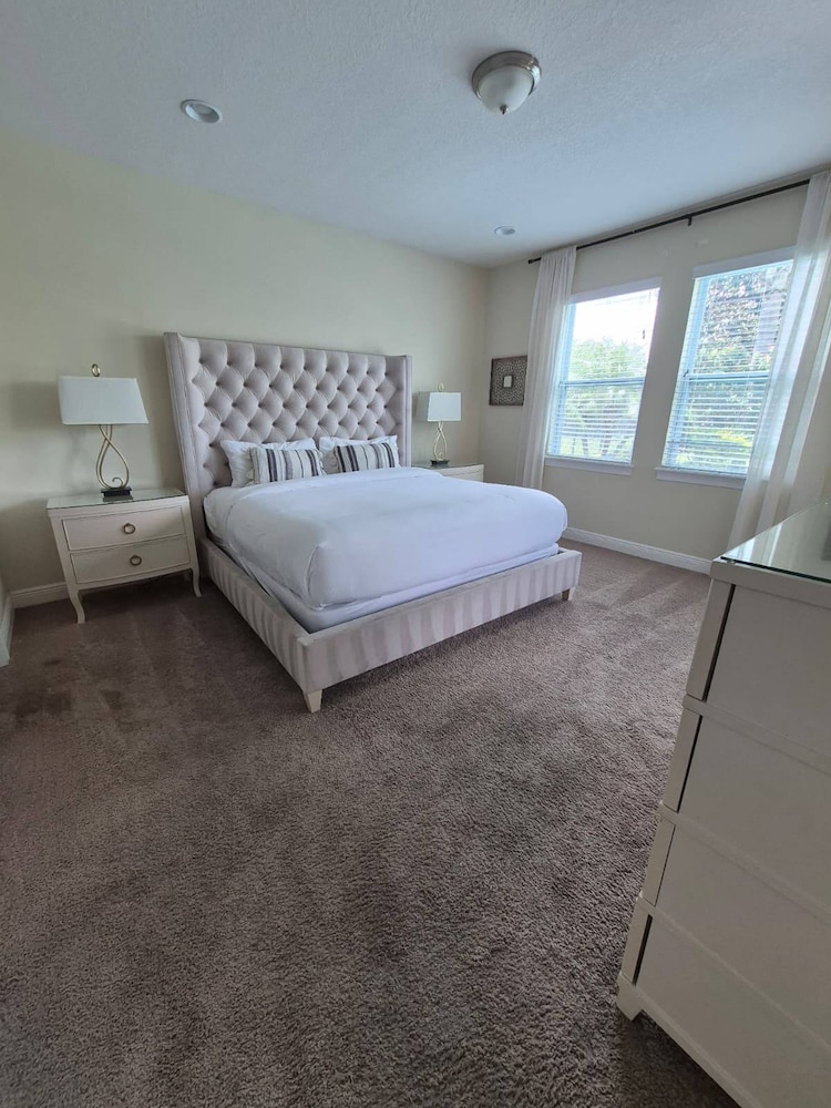 6BR 5BA w Private Pool Spa Near Disney