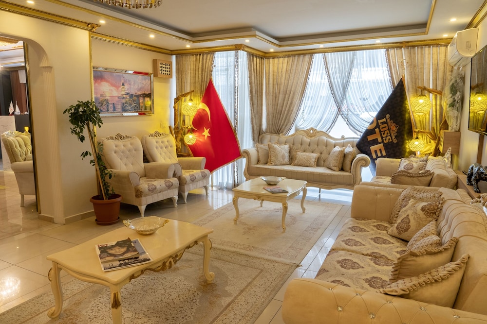 Loss Hotel - Image 20