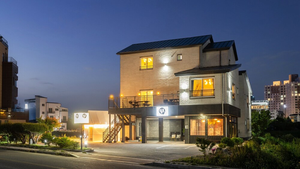 Gangneung Comma Pension