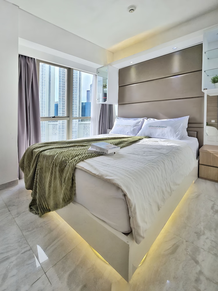 Staysanliving - Taman Anggrek Residence