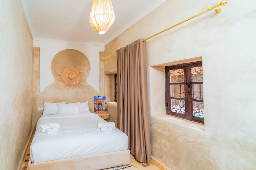 Riad Lalla Fatima