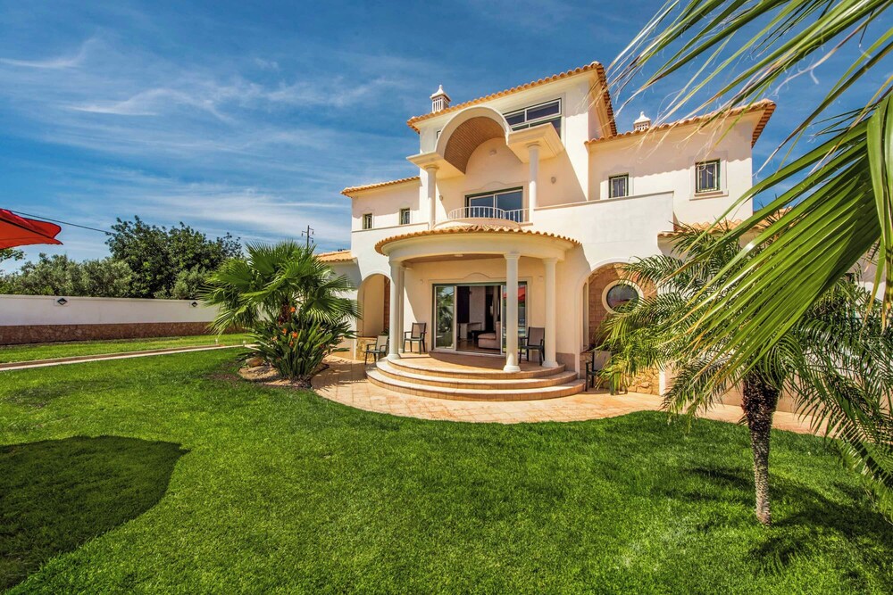 Villa Dourado