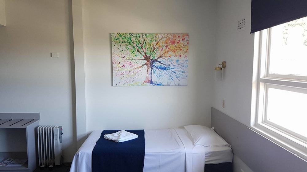 The Menai Hotel Motel