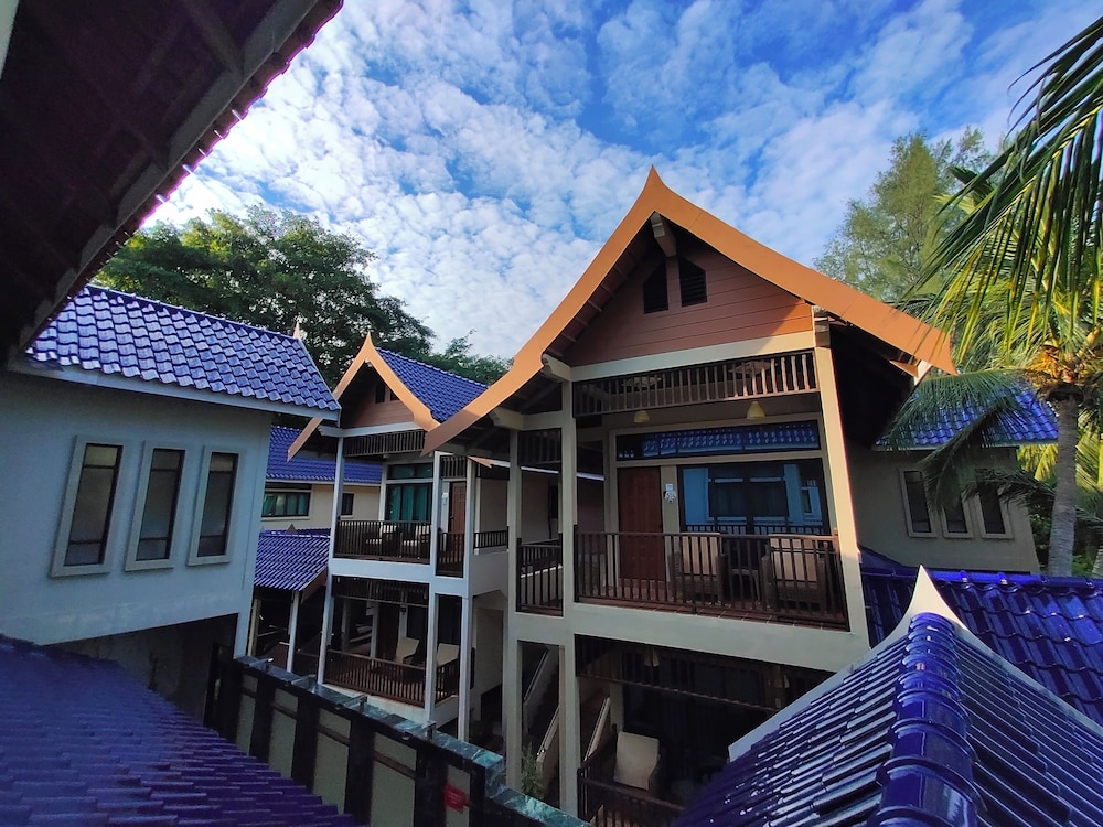Coral View Beach - BS