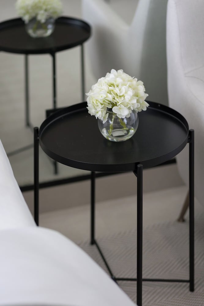 Cozy studio at Westwood By IMTIAZ
