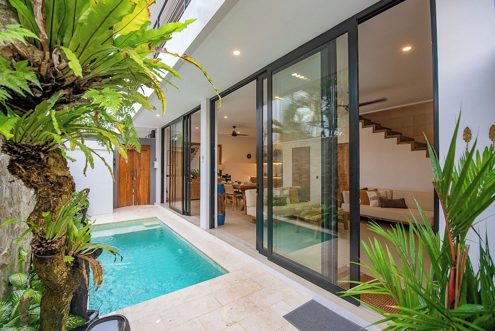 Sister Suites