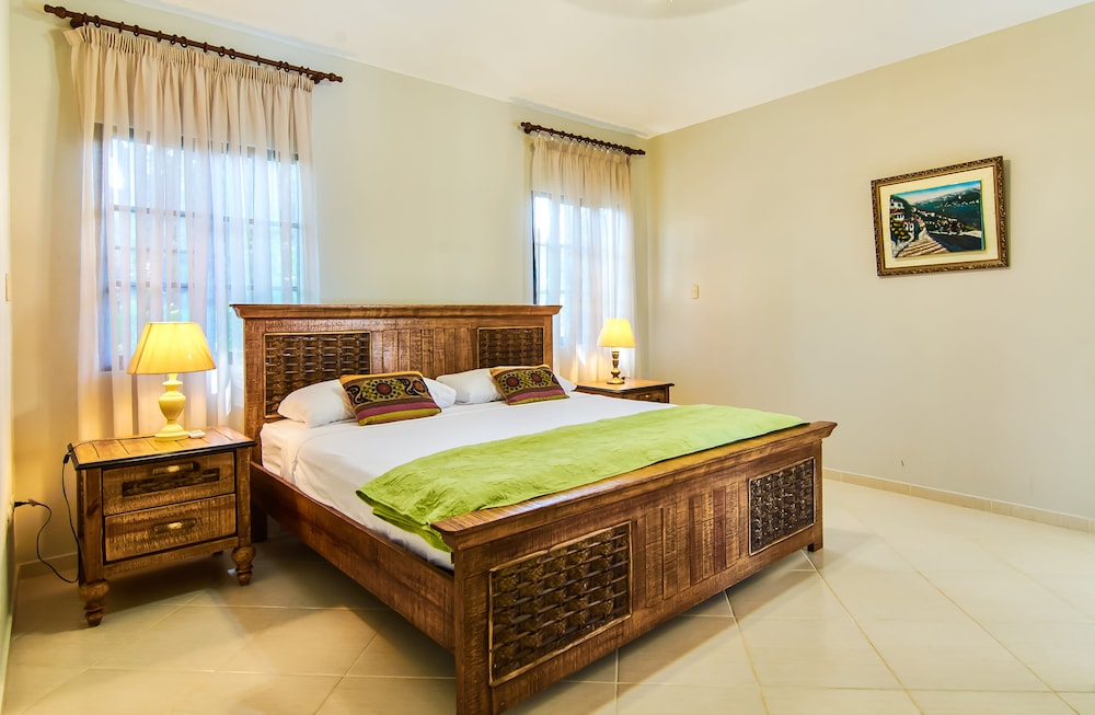 4 Bedroom Villa at Ocean Village