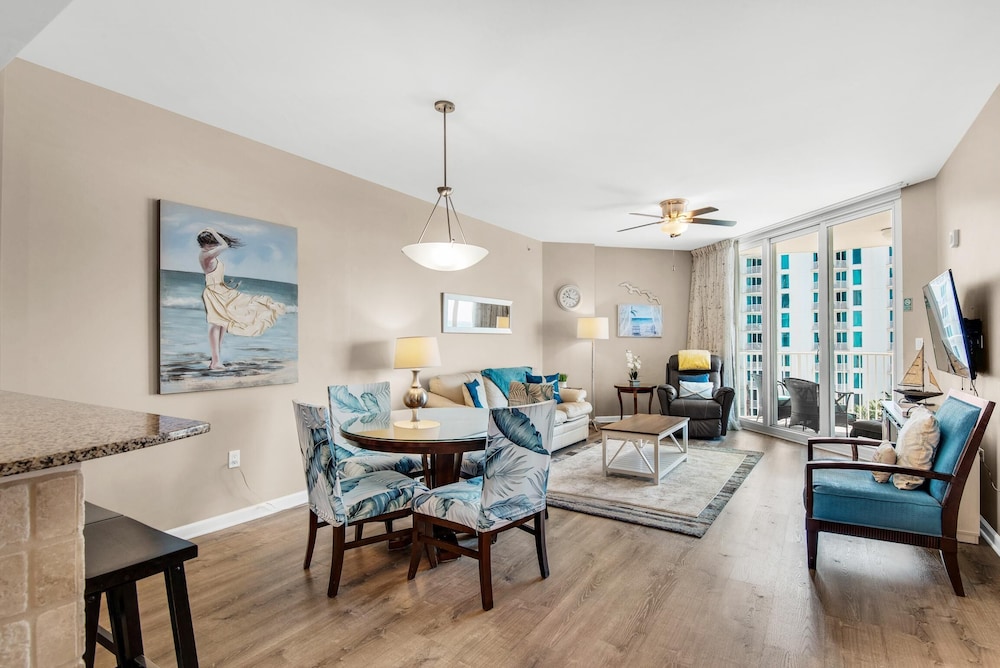 Palms Resort #2605 Jr 2BR