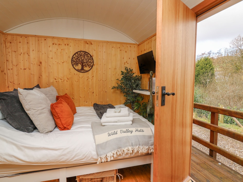 Red Kite at Wild Valley Huts