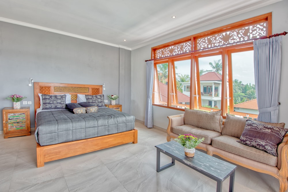 Lebah Villas