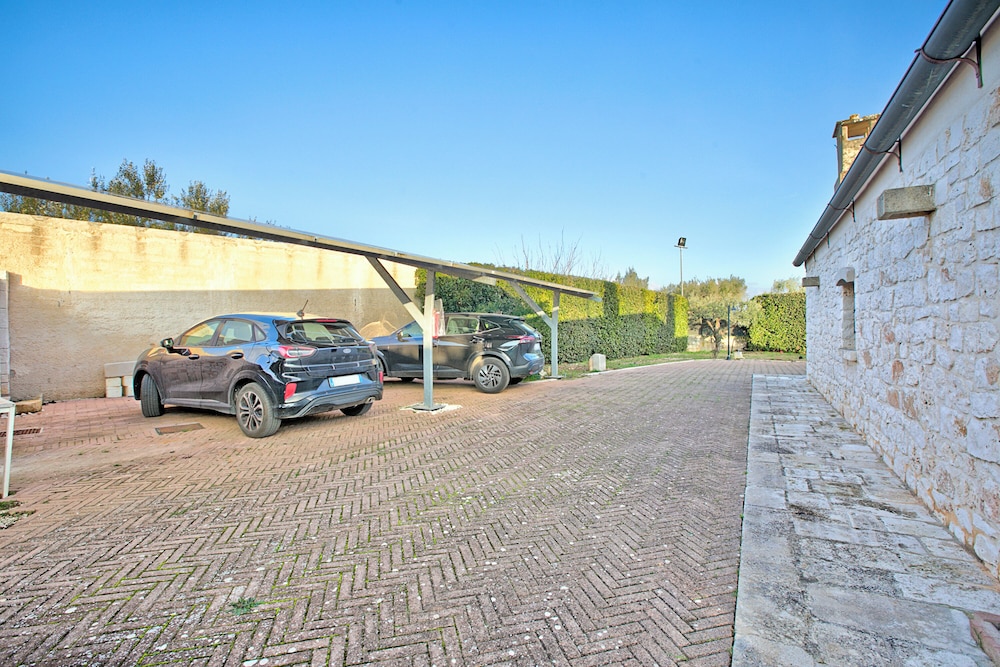 Masseria Pitorre With Pool