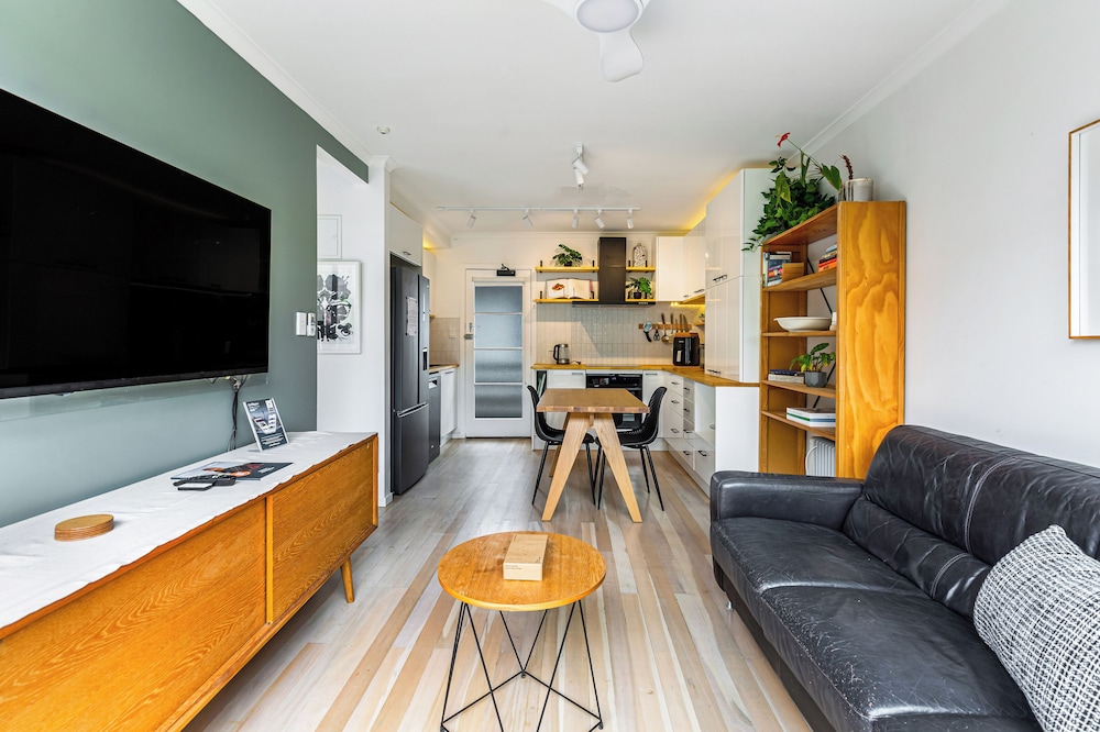 Relaxing 1BR Hideaway in Herne Bay I Zodiak Stays