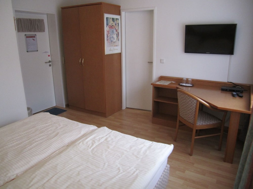 Saarbruecken Vacations - Boutique-Hotel Fahrhaus Saarbrucken - Property Image 36