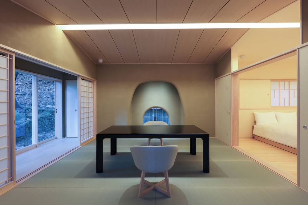 Tsukihitei Ryokan