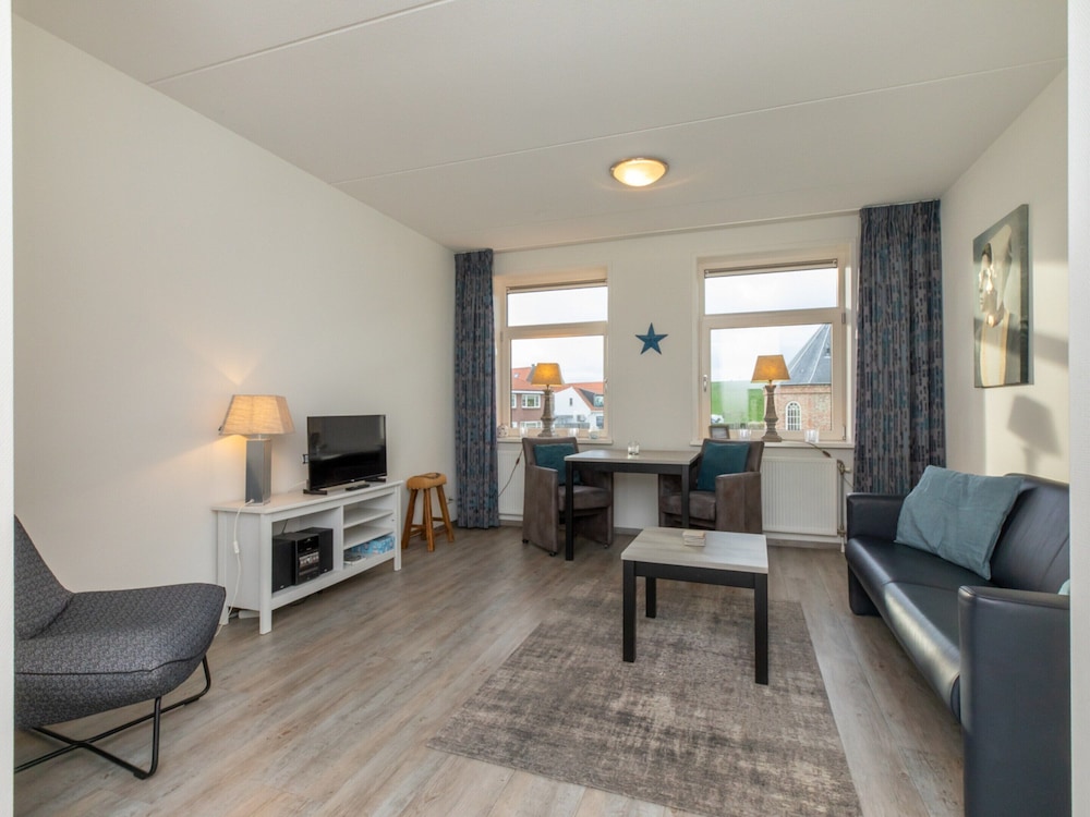 Holiday Home in Zoutelande Near Sandy Beaches
