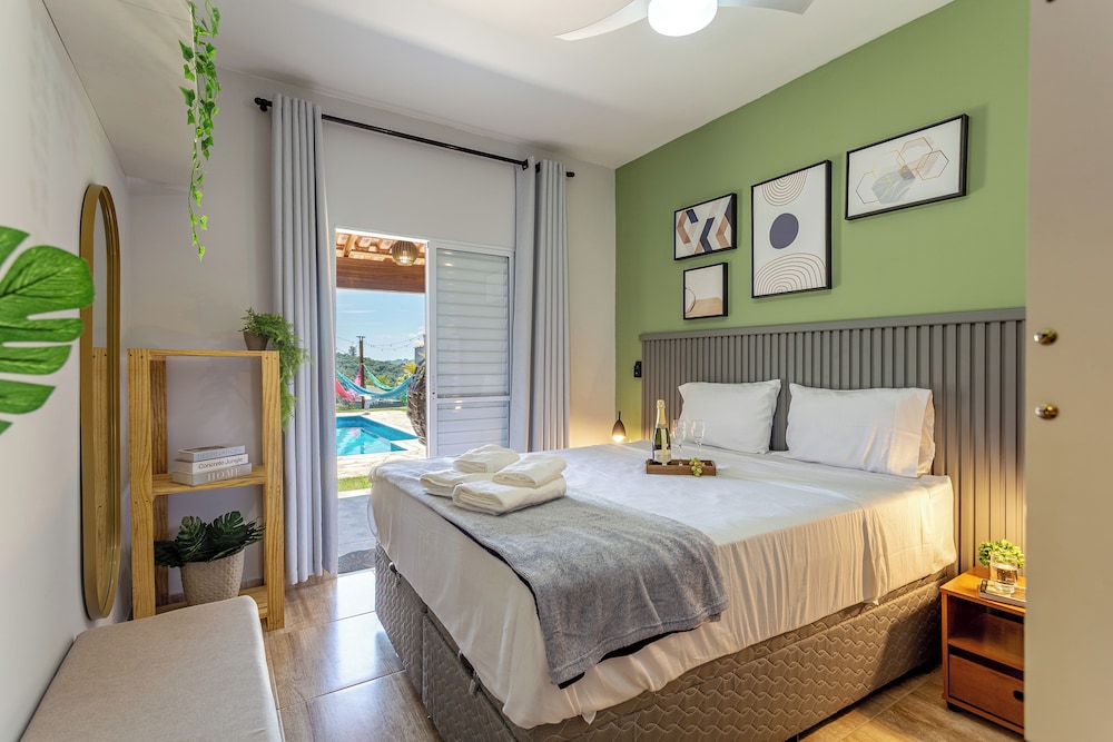 Casa com piscina - Brazilian Corner