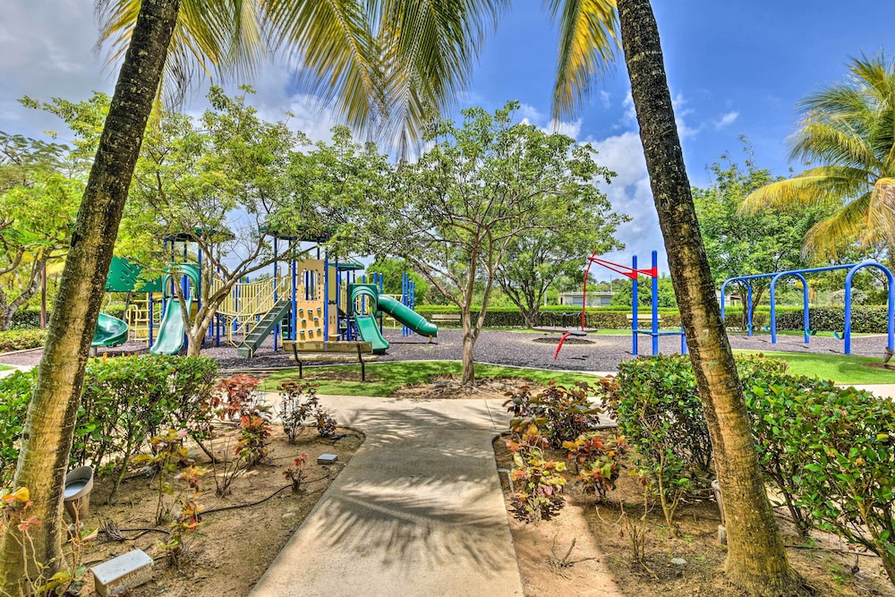 Loiza Getaway w/ Balcony, Beach Access, Views! - Property Image 8
