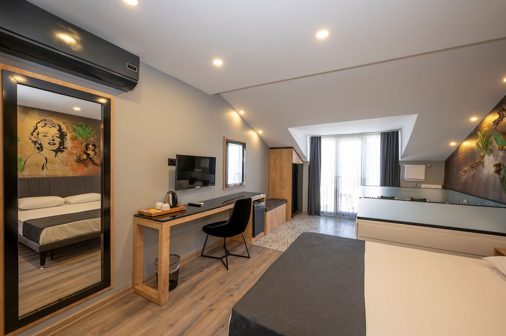 Grand Palace Otel - Image 60