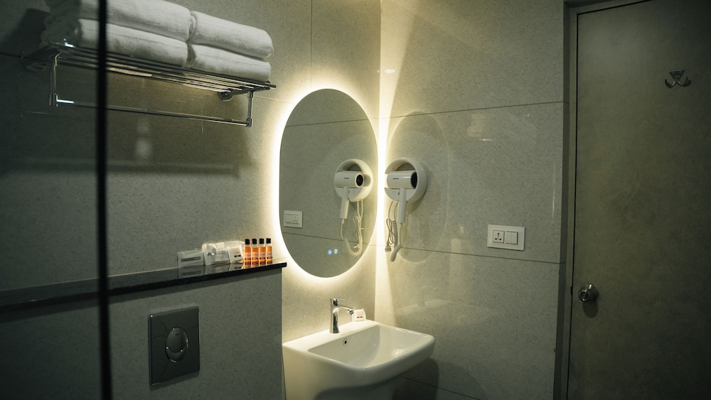 Hotel M7 Plaza