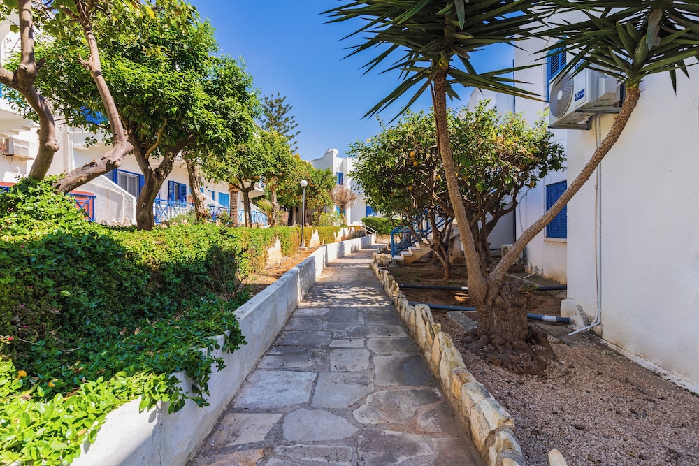 Seacret - 1-BR Apt With Pool in Pyla
