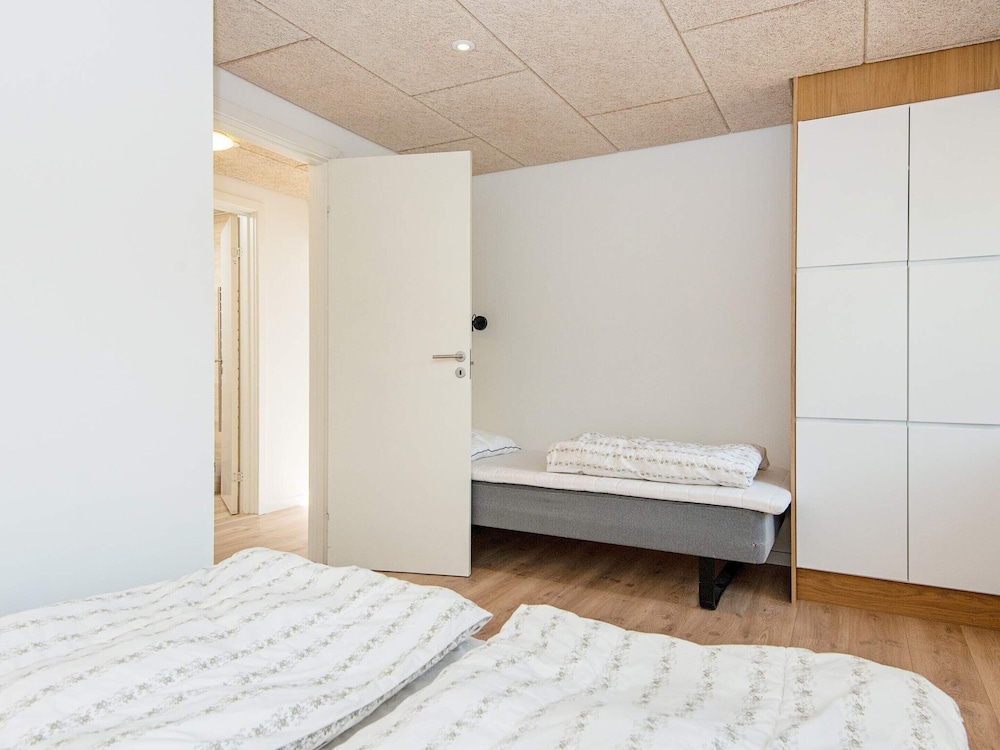 10 Person Holiday Home in Knebel view 3