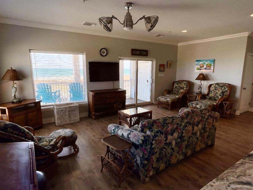 Beachgate Condo Suites And Hotel 341+342 4 Bedroom Condo