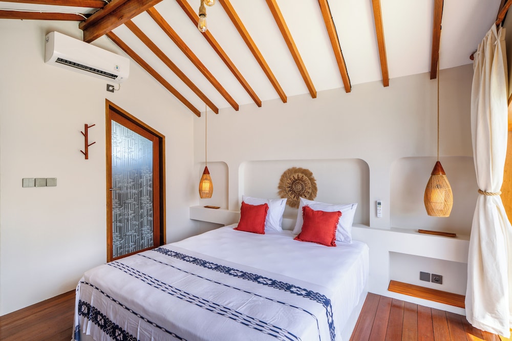 Villa Bong by Pertama Management