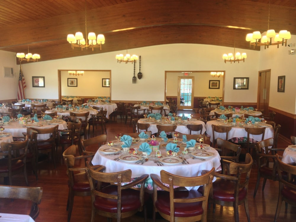Lukans Farm Resort