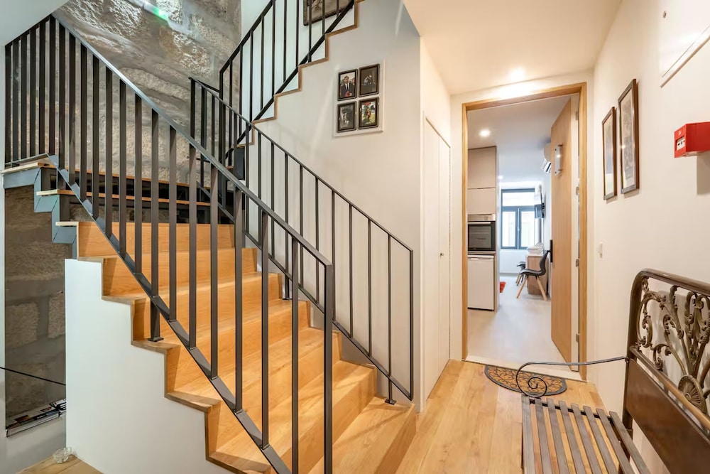 Carmo Residence Porto - S Francisco by Vacationy