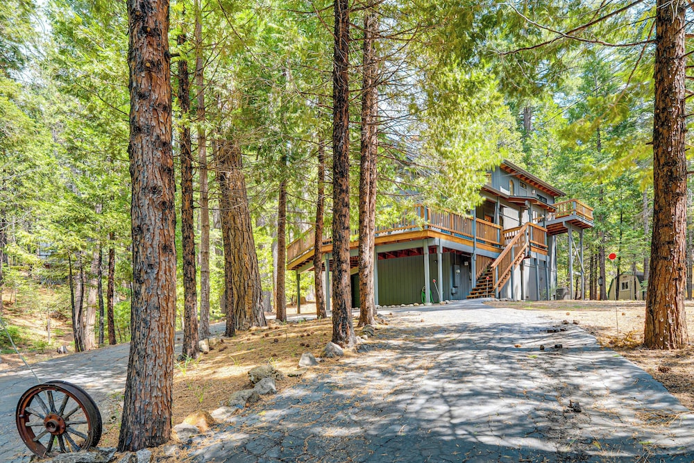 Game Room: 'blue Lake Mountain Retreat' in Arnold
