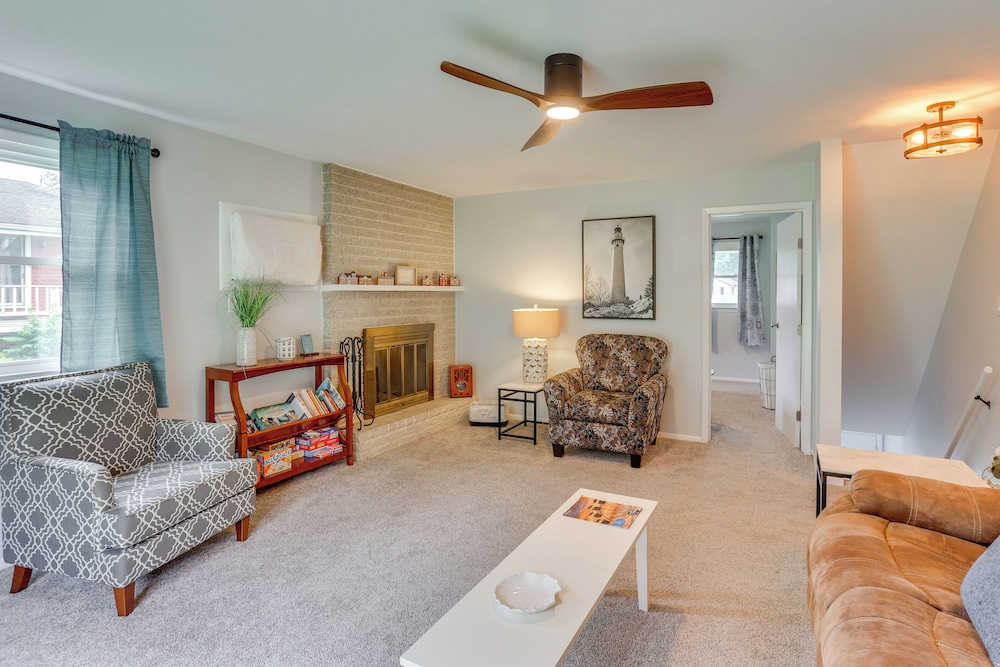 Family Retreat Near Hersheypark w/ Horse Farm View