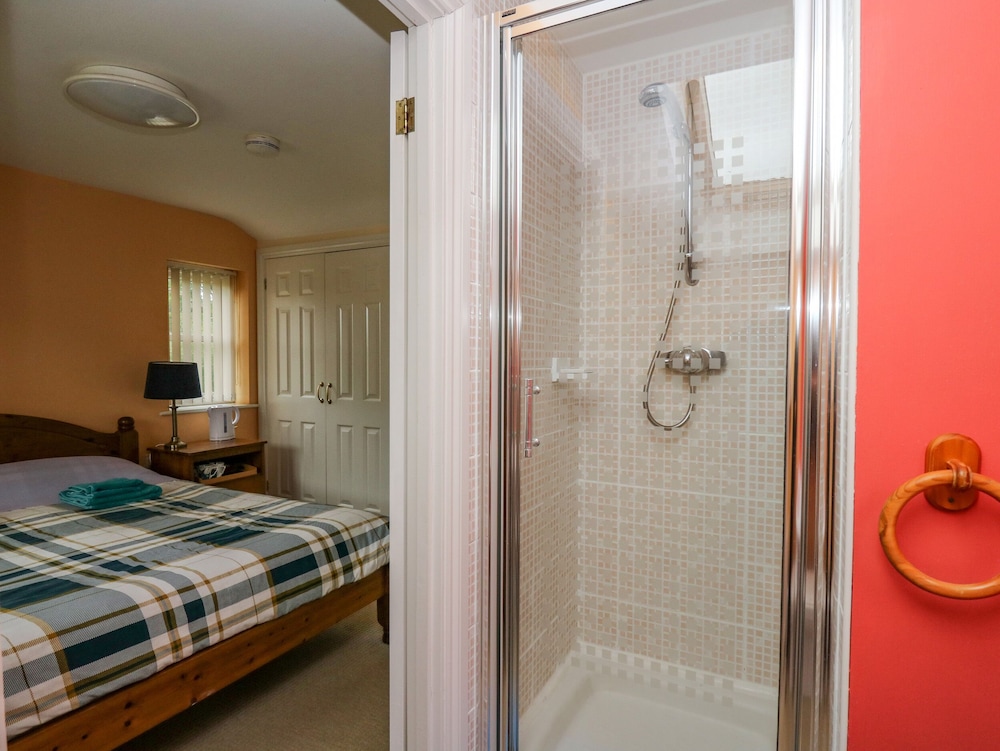 Penybont Apartment