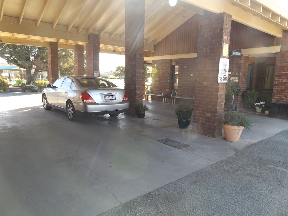 Rivergum Motel
