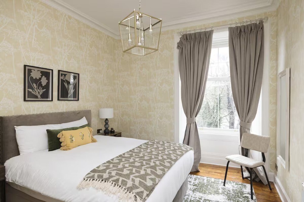 JOIVY Stylish 2bed Flat Near Calton Hill