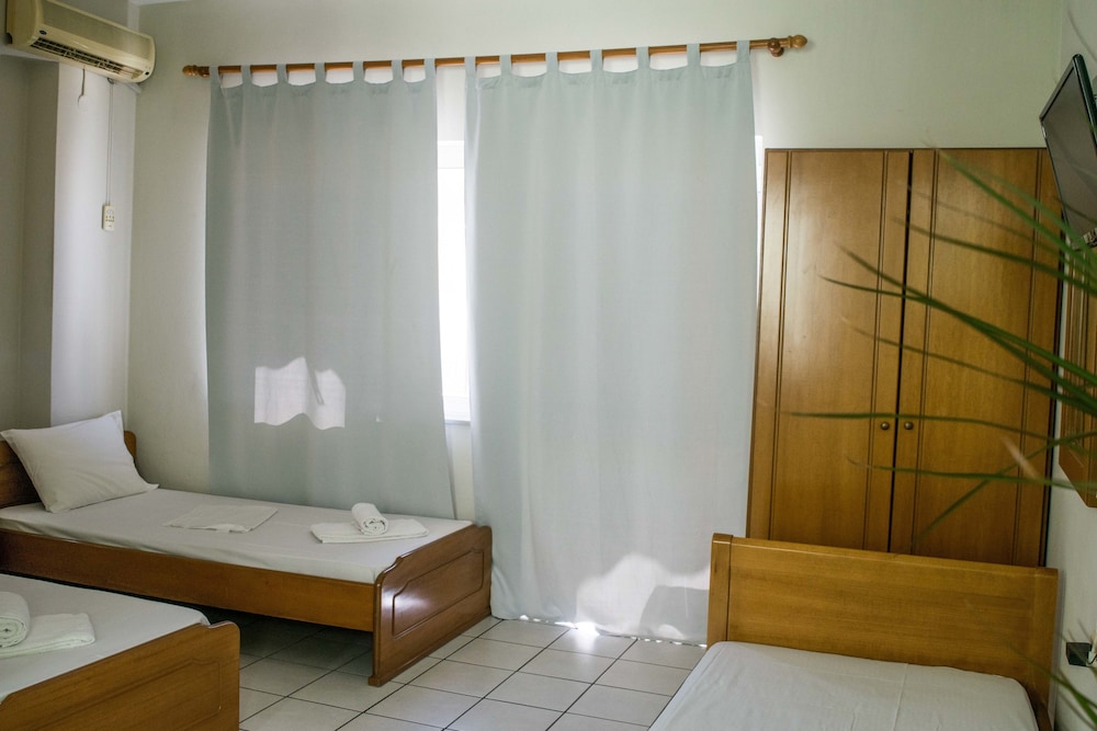 Greta Apartments