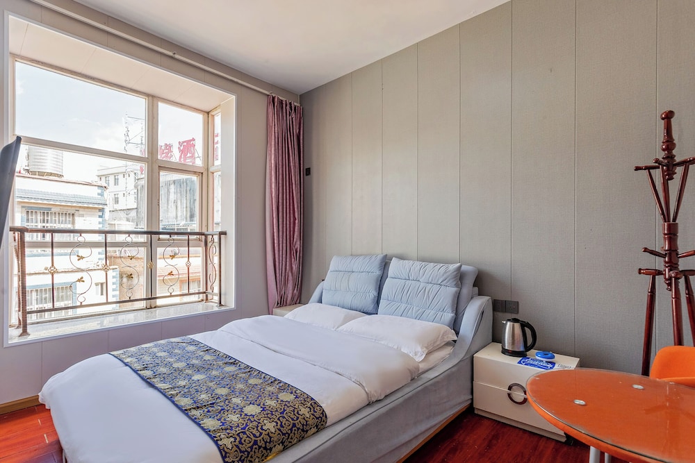 Kunming Panju Hotel