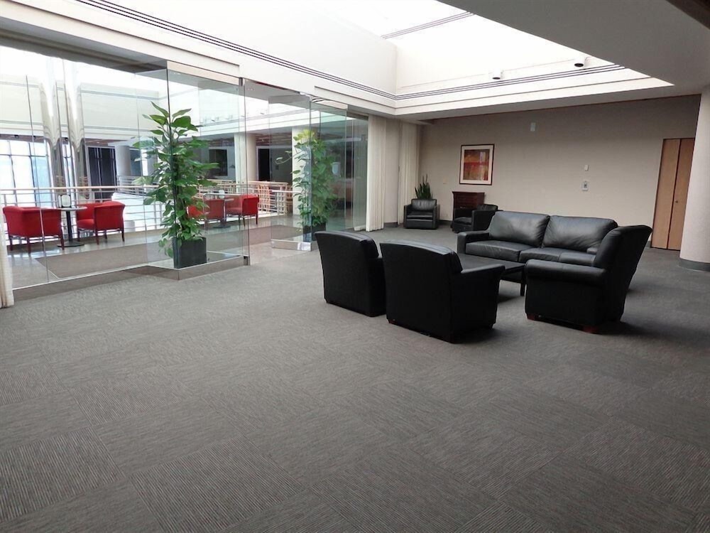Oak Ridge International Hotel & Conf Cen